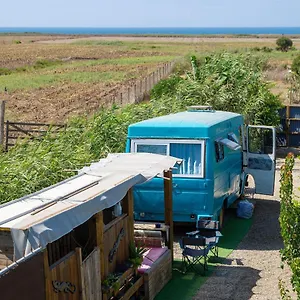 Jabuti Autocaravana Con Porche Y Aparcamiento Camping Cádiz